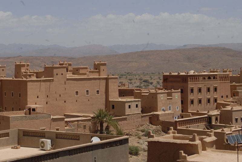 Hotel Kasbah Imdoukal à Nkob Extérieur photo
