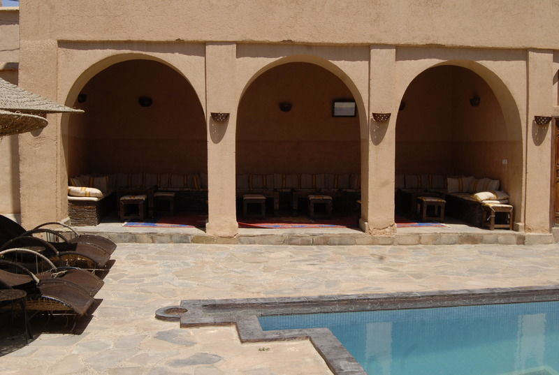 Hotel Kasbah Imdoukal à Nkob Extérieur photo