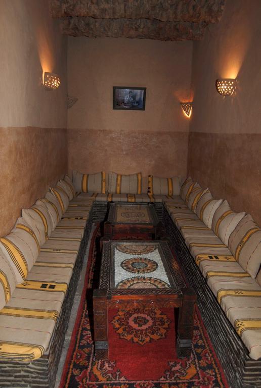 Hotel Kasbah Imdoukal à Nkob Extérieur photo